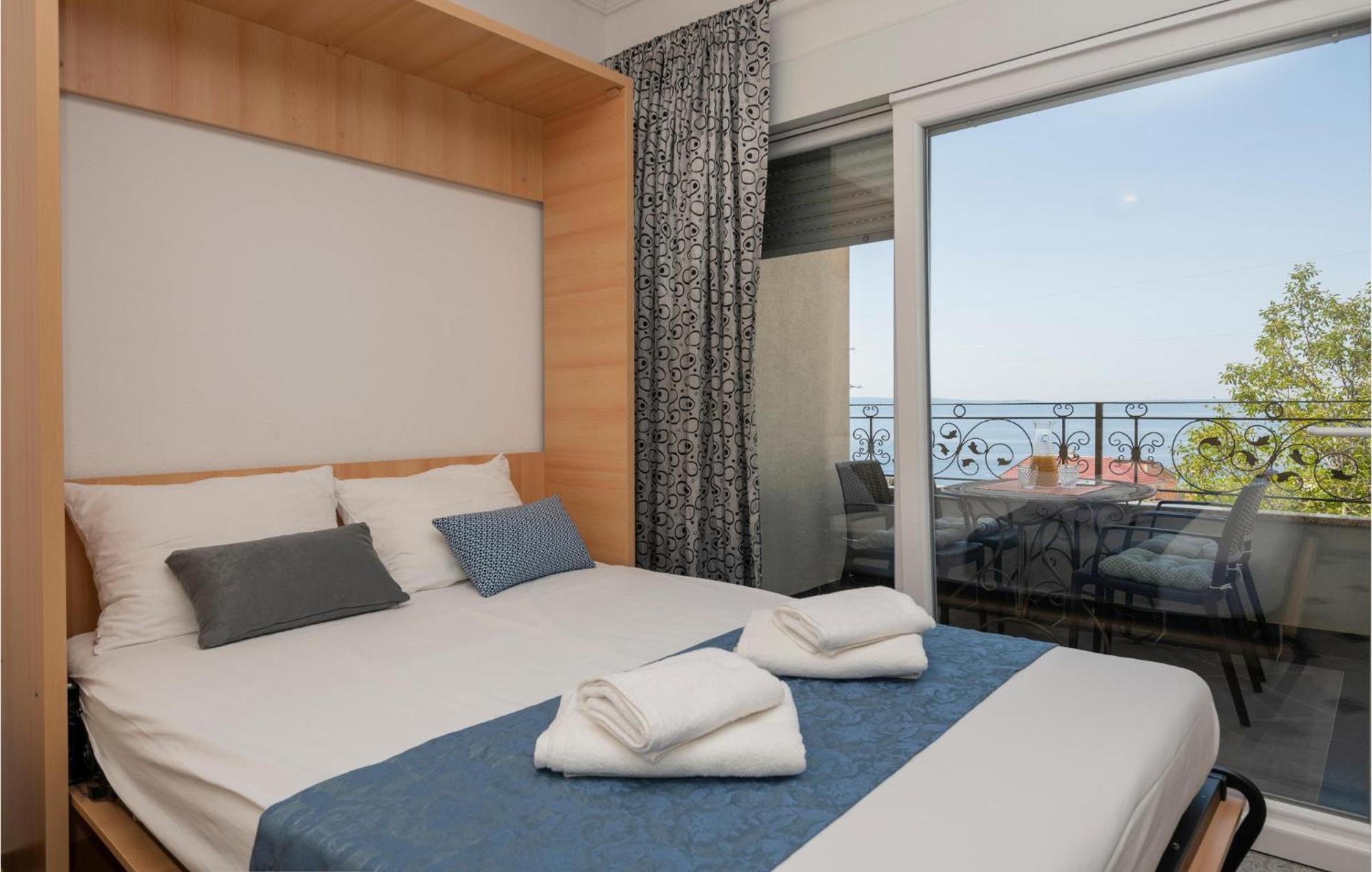 1 Bedroom Stunning Apartment In Makarska Zewnętrze zdjęcie